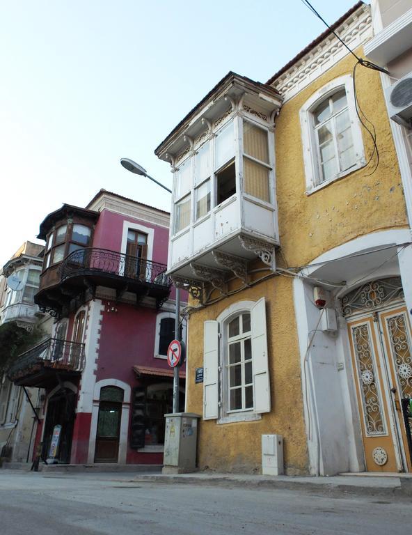 My Happy Home Hostel Esmirna Exterior foto